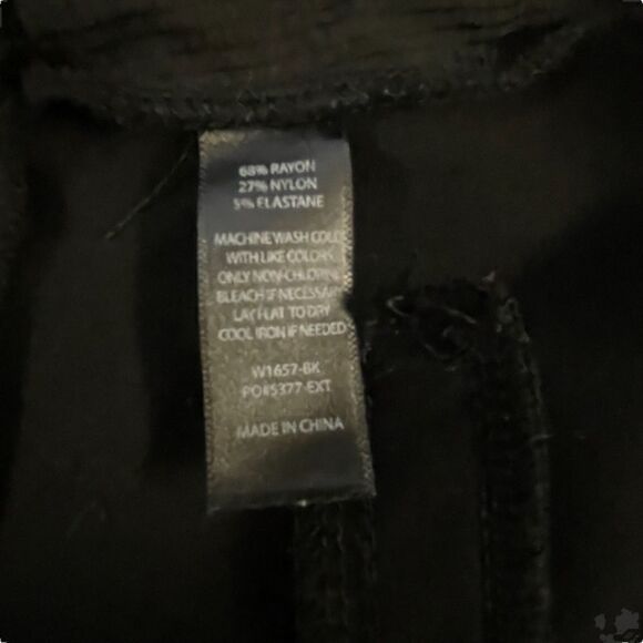 Betabrand ~Black Skinny Leg ~ Petite Pants ~zippered ankle hem ~ size S - Picture 7 of 11